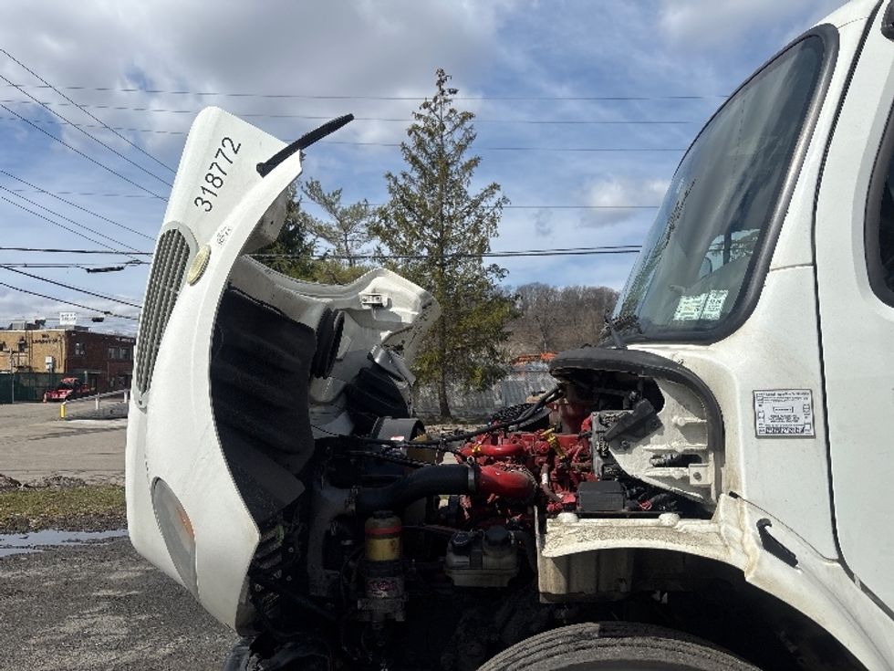 Medium Duty Box Truck-Light and Medium Duty Trucks-Freightliner-2019-M2-Elmsford-NY-314,942\n\t\tmiles-$ 29,750 - Image 23