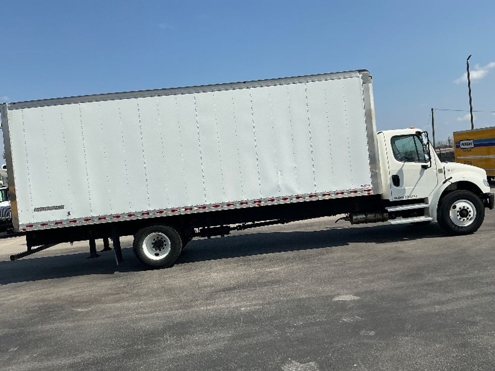 Medium Duty Box Truck-Light and Medium Duty Trucks-Freightliner-2019-M2-Erlanger-KY-38,138\n\t\tmiles-$ 59,000 - Image 14