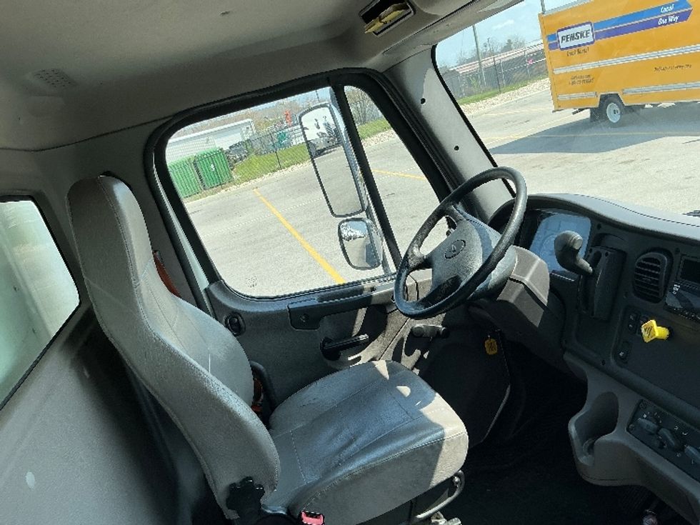 Medium Duty Box Truck-Light and Medium Duty Trucks-Freightliner-2019-M2-Erlanger-KY-38,138\n\t\tmiles-$ 59,000 - Image 21