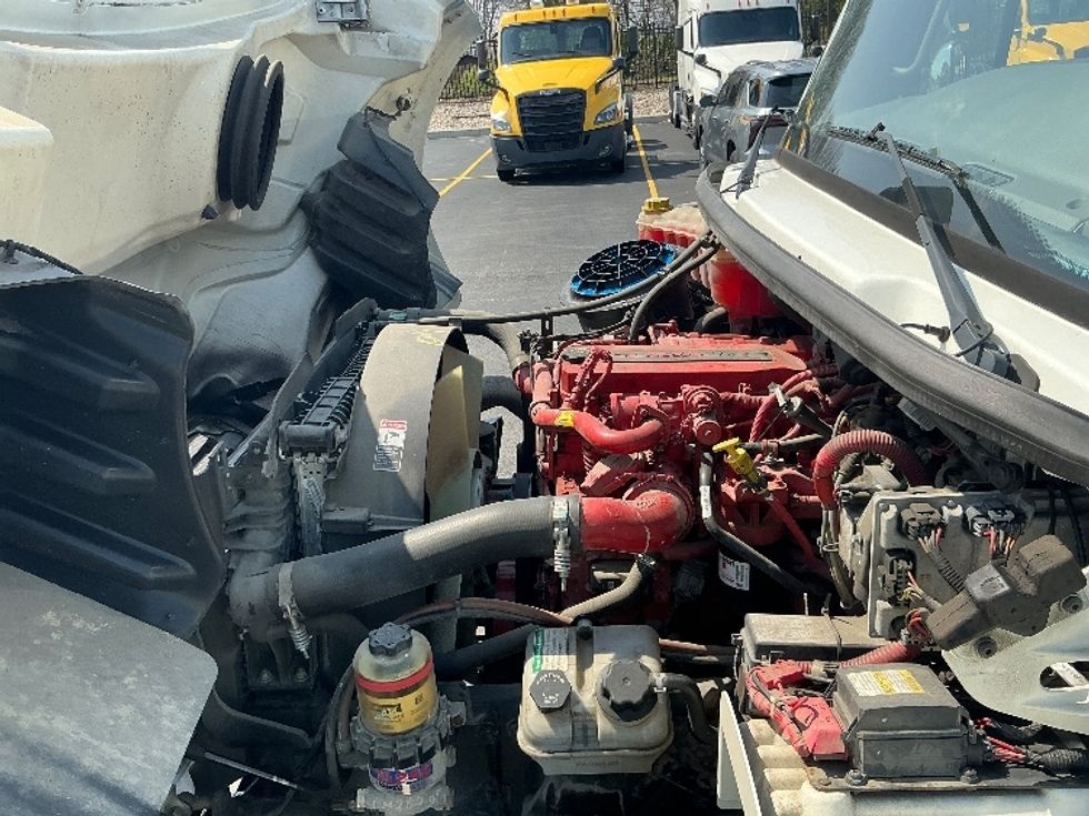 Medium Duty Box Truck-Light and Medium Duty Trucks-Freightliner-2019-M2-Erlanger-KY-38,138\n\t\tmiles-$ 59,000 - Image 23