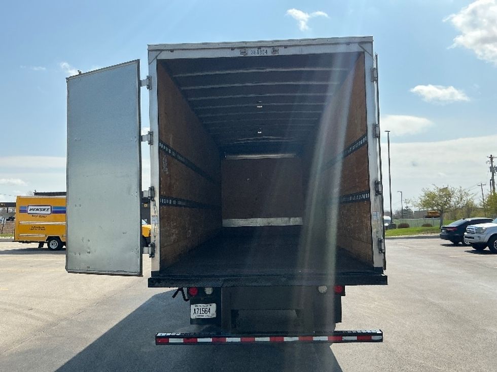 Medium Duty Box Truck-Light and Medium Duty Trucks-Freightliner-2019-M2-Erlanger-KY-38,138\n\t\tmiles-$ 59,000 - Image 8