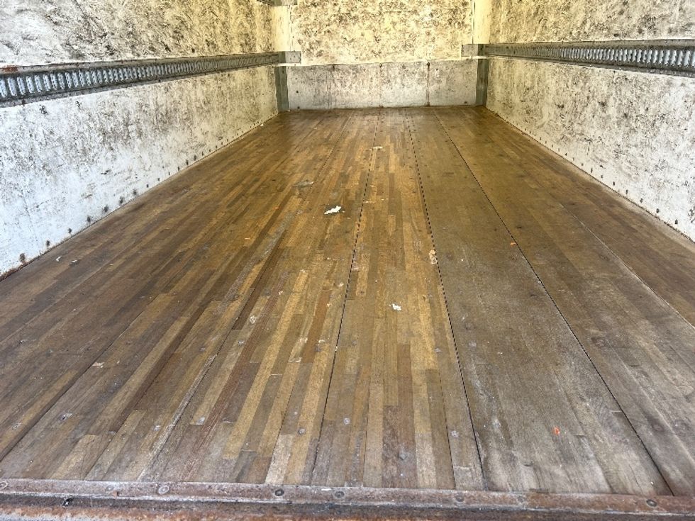 Medium Duty Box Truck-Light and Medium Duty Trucks-Freightliner-2019-M2-Essex-MD-368,345\n\t\tmiles-$ 20,500 - Image 10