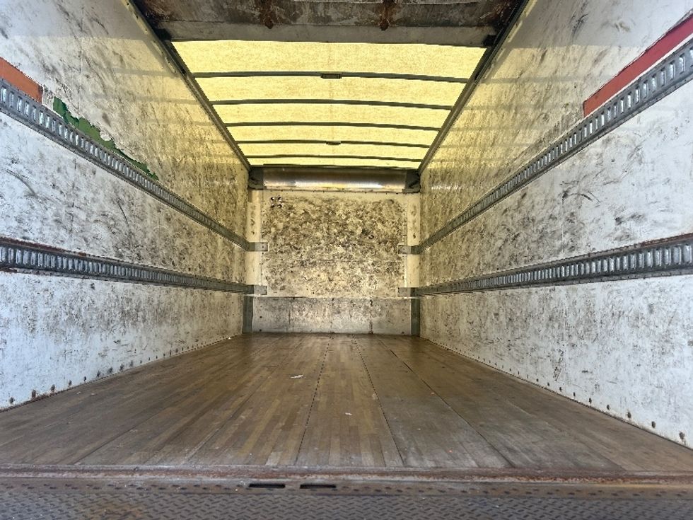Medium Duty Box Truck-Light and Medium Duty Trucks-Freightliner-2019-M2-Essex-MD-368,345\n\t\tmiles-$ 20,500 - Image 8