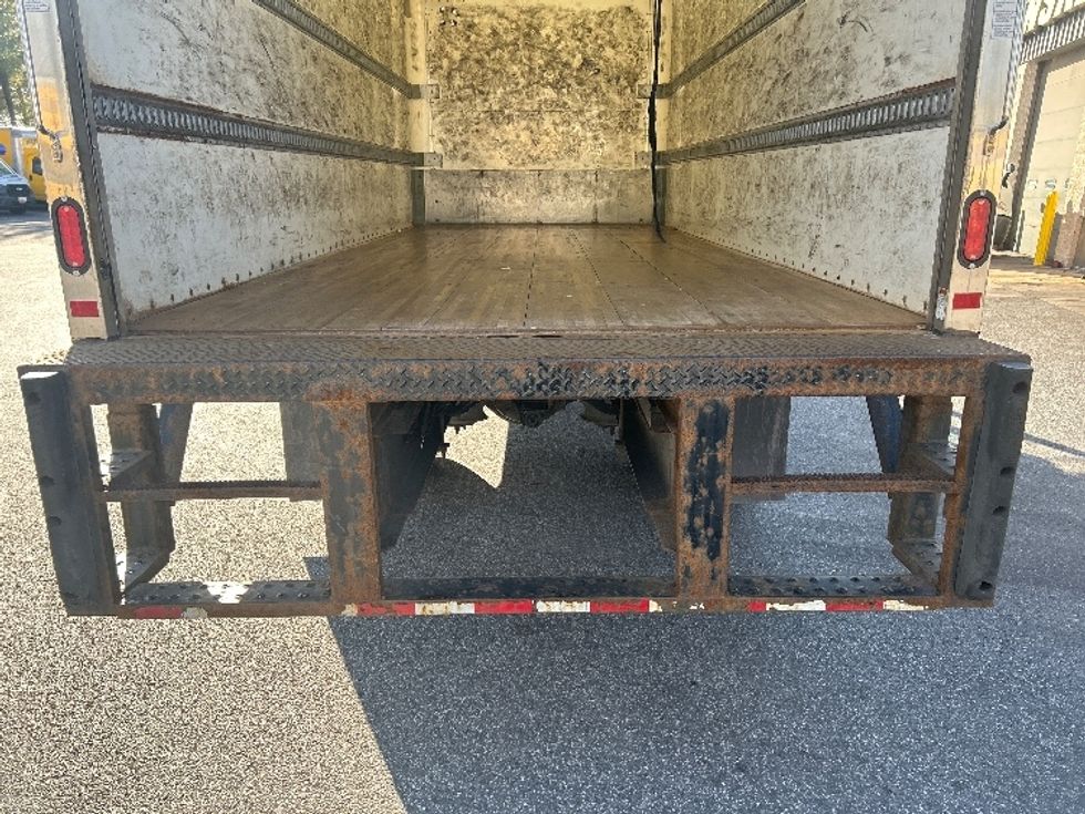 Medium Duty Box Truck-Light and Medium Duty Trucks-Freightliner-2019-M2-Essex-MD-368,345\n\t\tmiles-$ 20,500 - Image 9