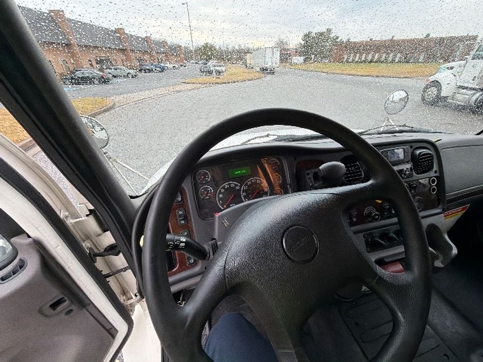 Medium Duty Box Truck-Light and Medium Duty Trucks-Freightliner-2019-M2-Essex-MD-464,974\n\t\tmiles-$ 20,500 - Image 16