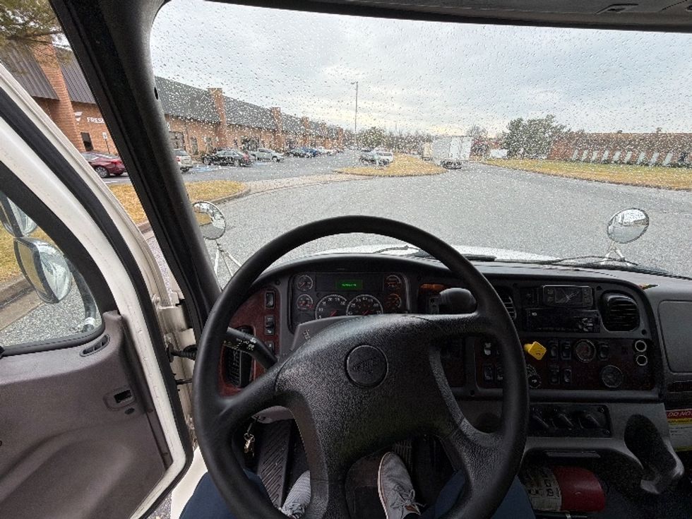 Medium Duty Box Truck-Light and Medium Duty Trucks-Freightliner-2019-M2-Essex-MD-464,974\n\t\tmiles-$ 20,500 - Image 17