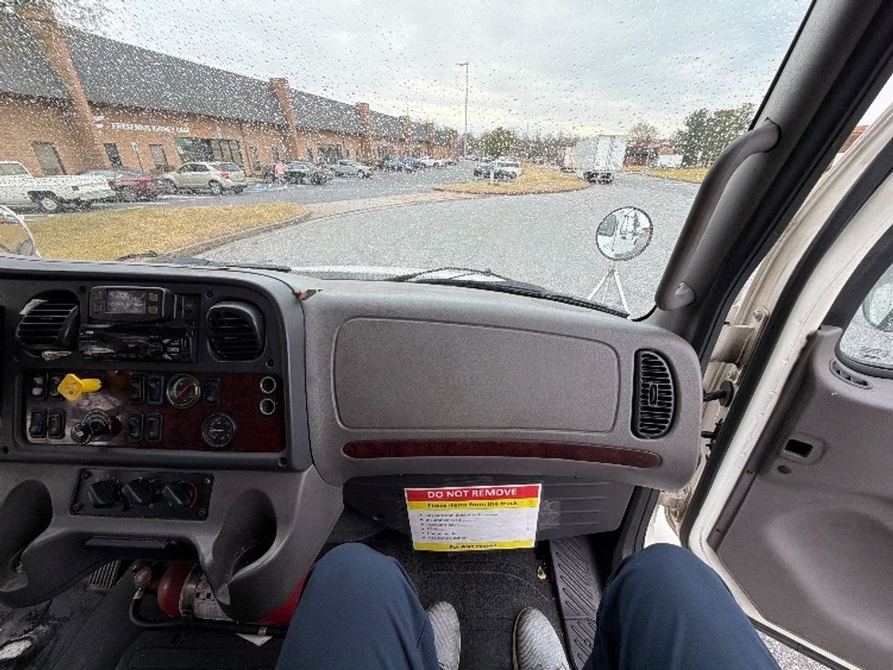 Medium Duty Box Truck-Light and Medium Duty Trucks-Freightliner-2019-M2-Essex-MD-464,974\n\t\tmiles-$ 20,500 - Image 20