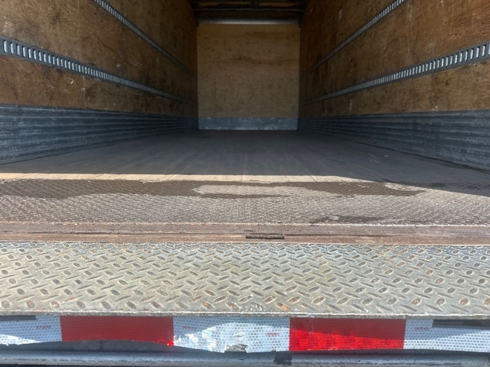 Medium Duty Box Truck-Light and Medium Duty Trucks-Freightliner-2019-M2-Etobicoke-ON-225,851\n\t\tkm-$ 65,750 - Image 10