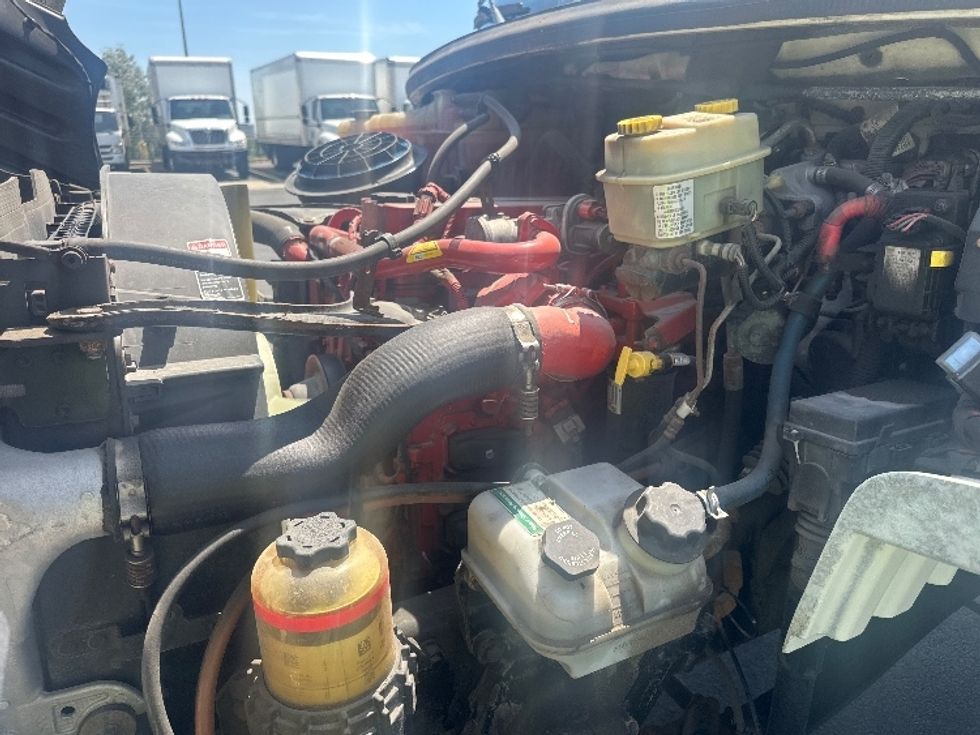 Medium Duty Box Truck-Light and Medium Duty Trucks-Freightliner-2019-M2-Etobicoke-ON-225,851\n\t\tkm-$ 65,750 - Image 24