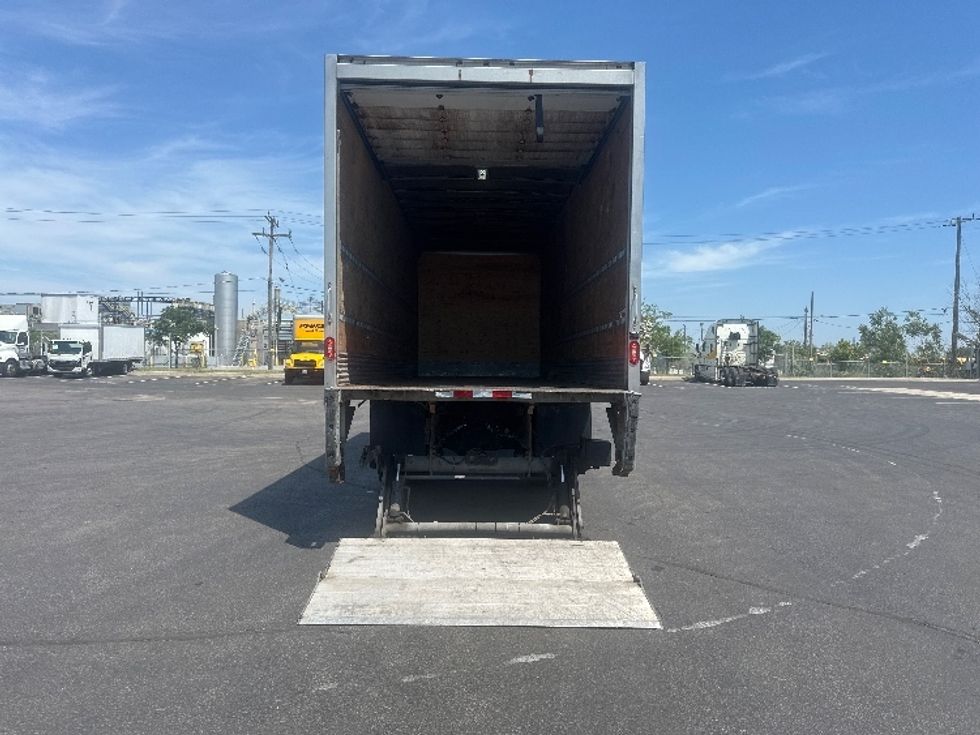 Medium Duty Box Truck-Light and Medium Duty Trucks-Freightliner-2019-M2-Etobicoke-ON-225,851\n\t\tkm-$ 65,750 - Image 9