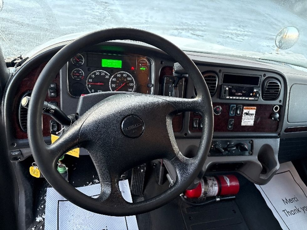 Medium Duty Box Truck-Light and Medium Duty Trucks-Freightliner-2019-M2-Etobicoke-ON-229,000\n\t\tkm-$ 71,000 - Image 18