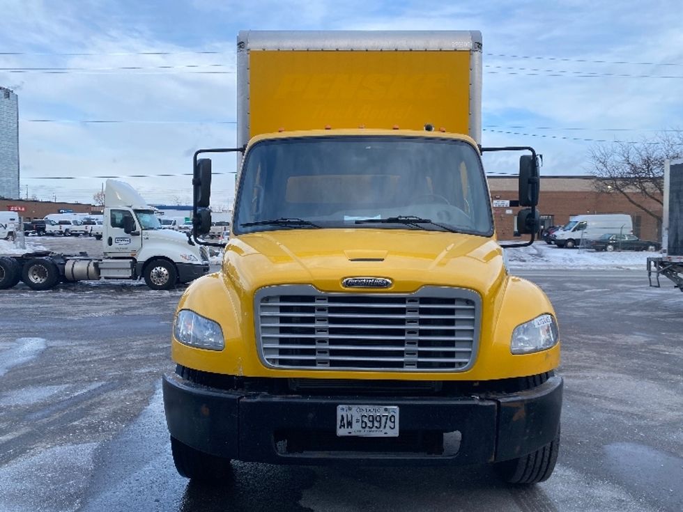 Medium Duty Box Truck-Light and Medium Duty Trucks-Freightliner-2019-M2-Etobicoke-ON-233,378\n\t\tkm-$ 69,000 - Image 2