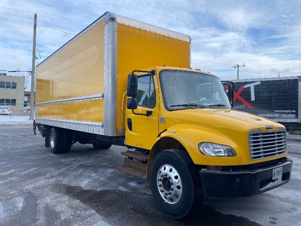 Medium Duty Box Truck-Light and Medium Duty Trucks-Freightliner-2019-M2-Etobicoke-ON-233,378\n\t\tkm-$ 69,000 - Image 3