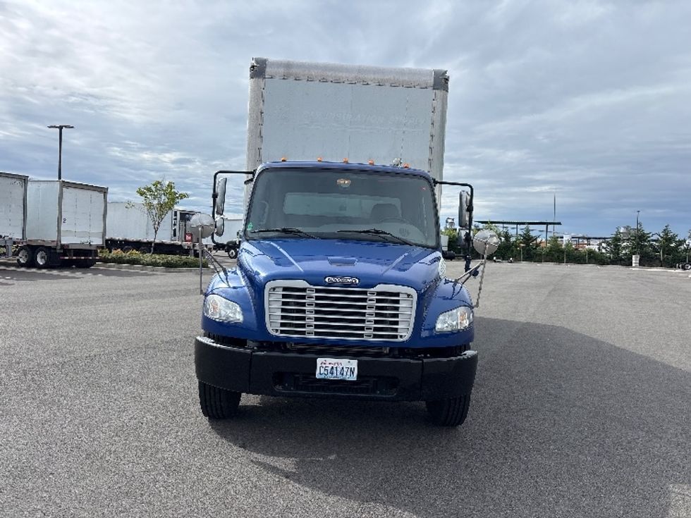 Medium Duty Box Truck-Light and Medium Duty Trucks-Freightliner-2019-M2-Everett-WA-160,885\n\t\tmiles-$ 58,250 - Image 2