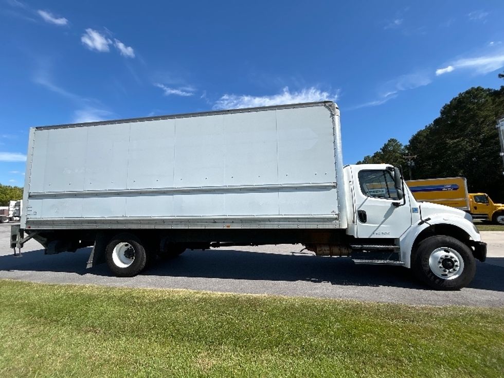 Medium Duty Box Truck-Light and Medium Duty Trucks-Freightliner-2019-M2-Florence-SC-267,755\n\t\tmiles-$ 26,500 - Image 15