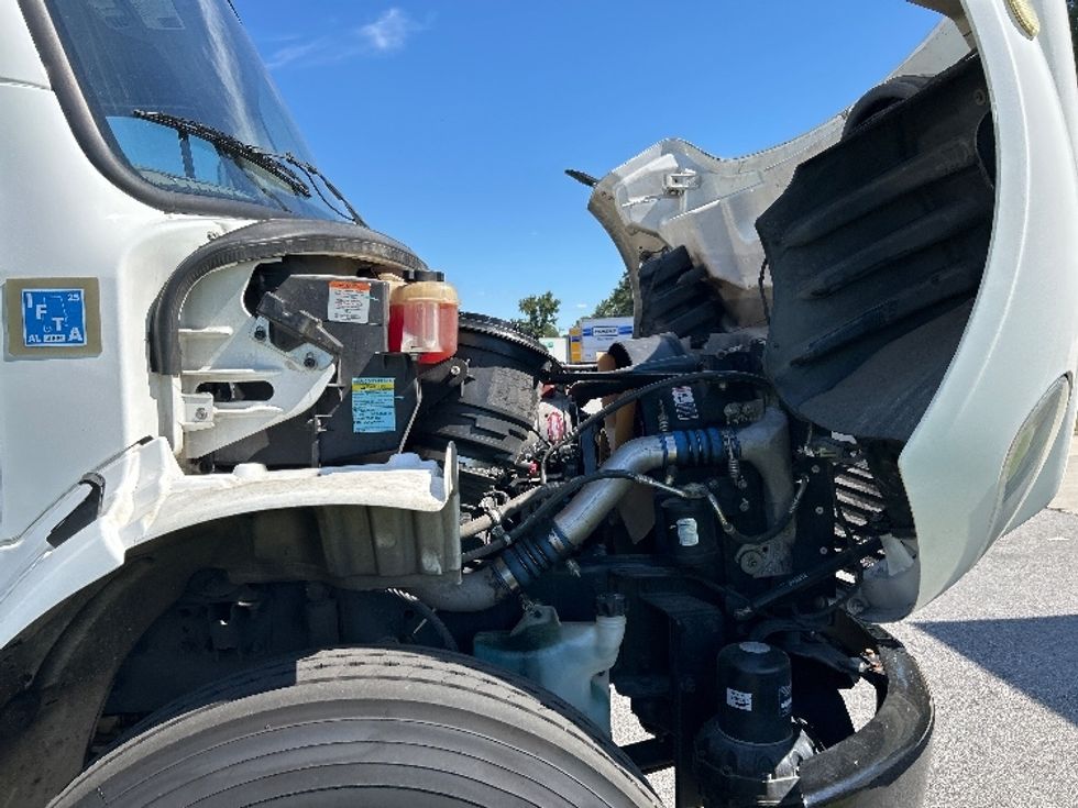 Medium Duty Box Truck-Light and Medium Duty Trucks-Freightliner-2019-M2-Florence-SC-267,755\n\t\tmiles-$ 26,500 - Image 23