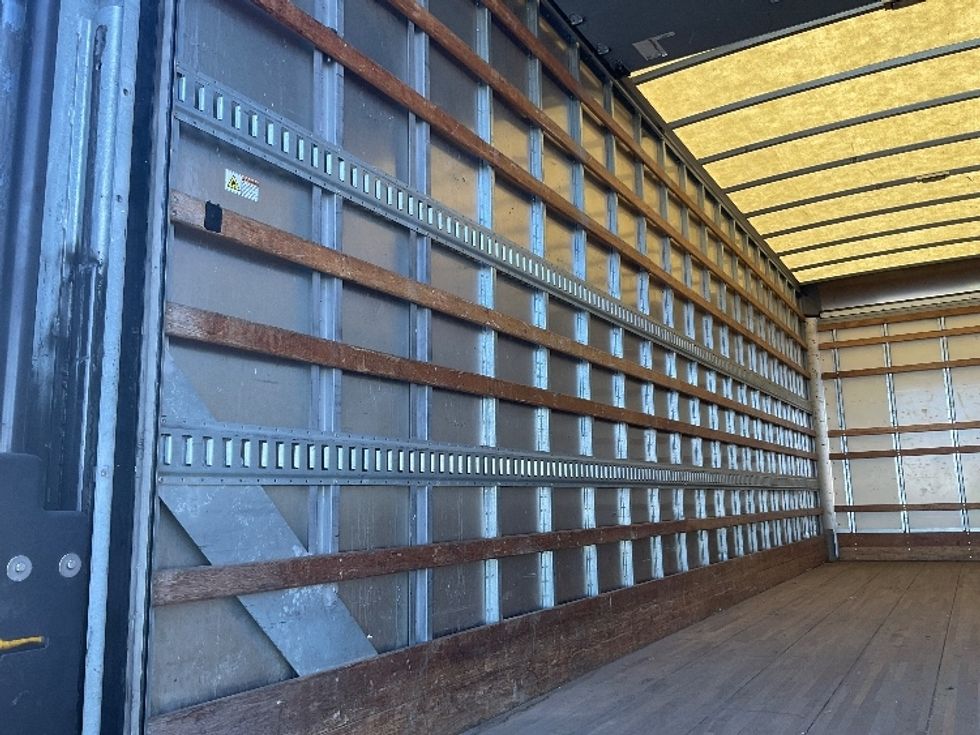 Medium Duty Box Truck-Light and Medium Duty Trucks-Freightliner-2019-M2-Fontana-CA-101,407\n\t\tmiles-$ 56,750 - Image 11