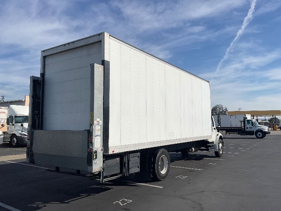 Medium Duty Box Truck-Light and Medium Duty Trucks-Freightliner-2019-M2-Fontana-CA-101,407\n\t\tmiles-$ 56,750 - Image 13