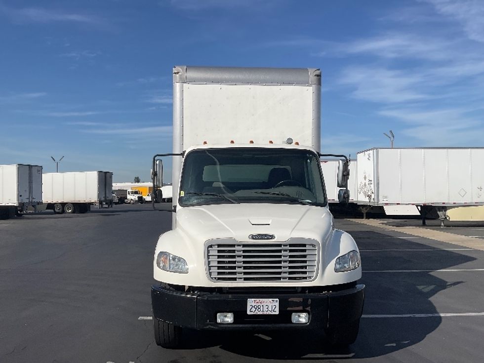 Medium Duty Box Truck-Light and Medium Duty Trucks-Freightliner-2019-M2-Fontana-CA-101,407\n\t\tmiles-$ 56,750 - Image 2