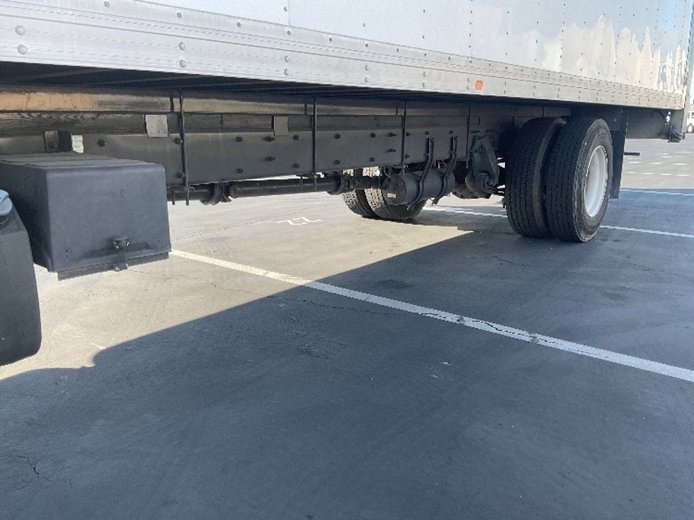 Medium Duty Box Truck-Light and Medium Duty Trucks-Freightliner-2019-M2-Fontana-CA-101,407\n\t\tmiles-$ 56,750 - Image 5