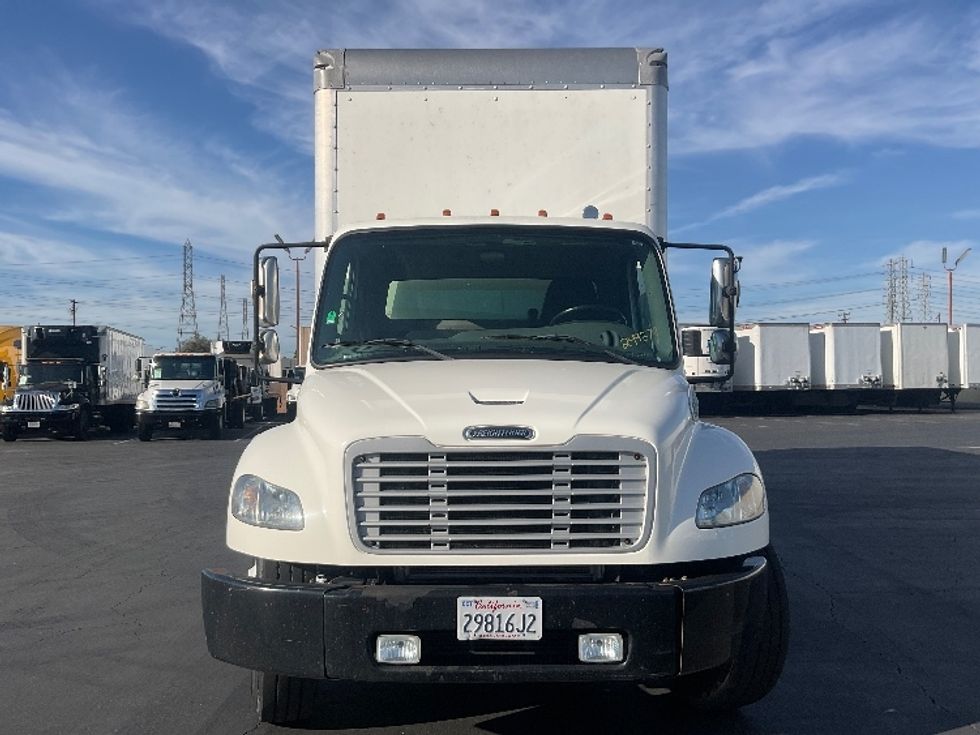 Medium Duty Box Truck-Light and Medium Duty Trucks-Freightliner-2019-M2-Fontana-CA-104,850\n\t\tmiles-$ 56,250 - Image 2