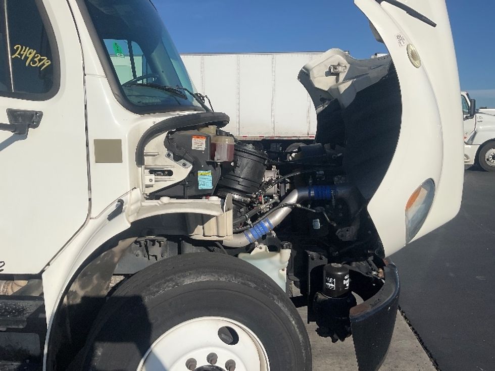 Medium Duty Box Truck-Light and Medium Duty Trucks-Freightliner-2019-M2-Fontana-CA-104,850\n\t\tmiles-$ 56,250 - Image 23