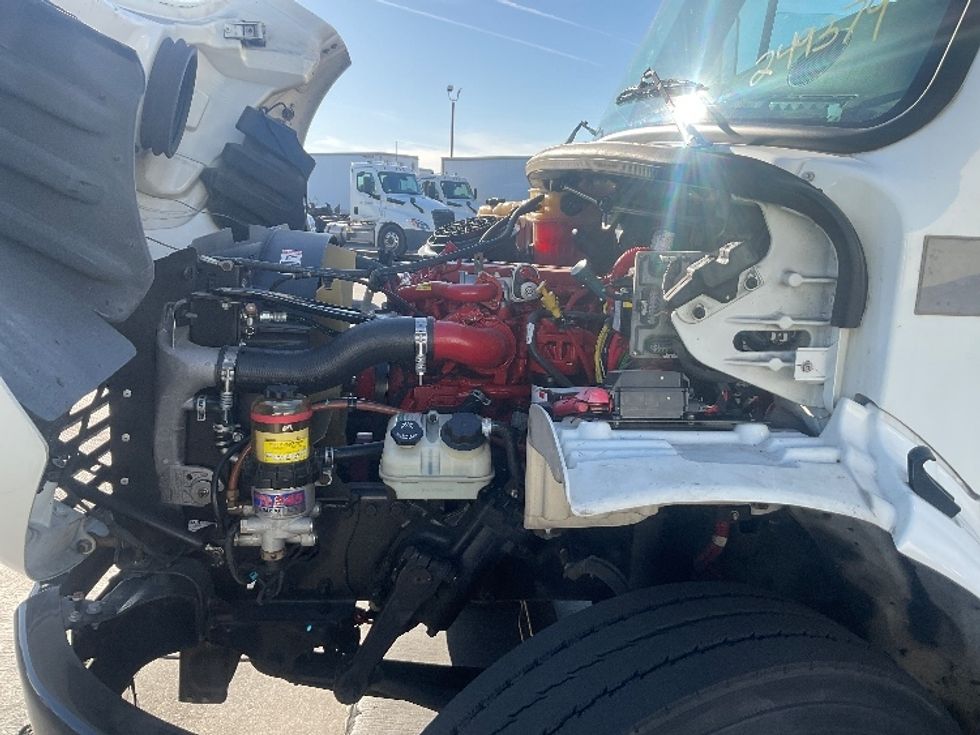 Medium Duty Box Truck-Light and Medium Duty Trucks-Freightliner-2019-M2-Fontana-CA-104,850\n\t\tmiles-$ 56,250 - Image 24