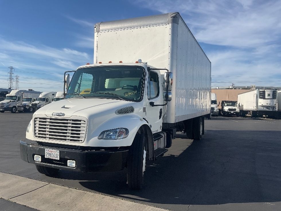 Medium Duty Box Truck-Light and Medium Duty Trucks-Freightliner-2019-M2-Fontana-CA-104,850\n\t\tmiles-$ 56,250 - Image 3
