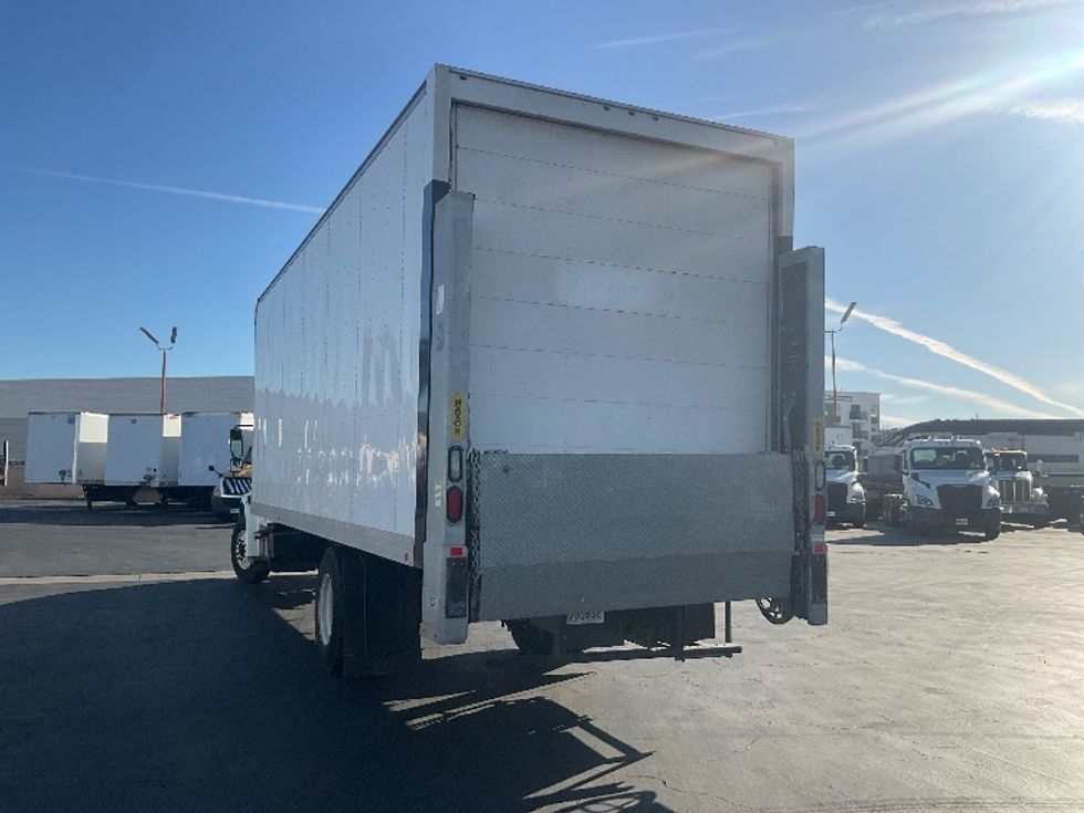 Medium Duty Box Truck-Light and Medium Duty Trucks-Freightliner-2019-M2-Fontana-CA-104,850\n\t\tmiles-$ 56,250 - Image 6