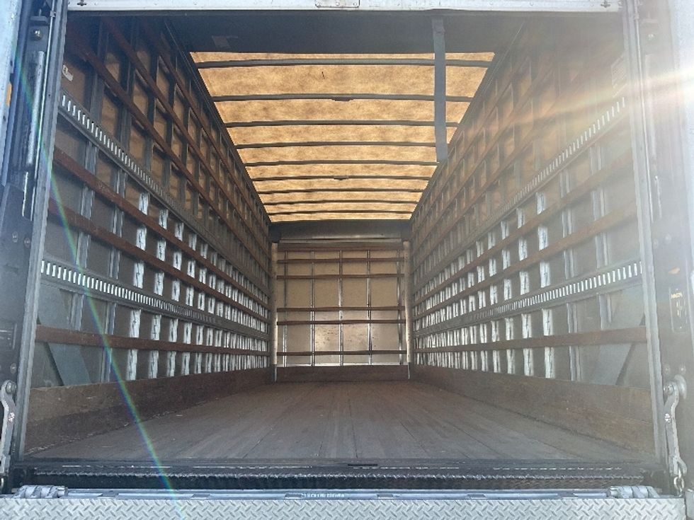 Medium Duty Box Truck-Light and Medium Duty Trucks-Freightliner-2019-M2-Fontana-CA-104,850\n\t\tmiles-$ 56,250 - Image 8