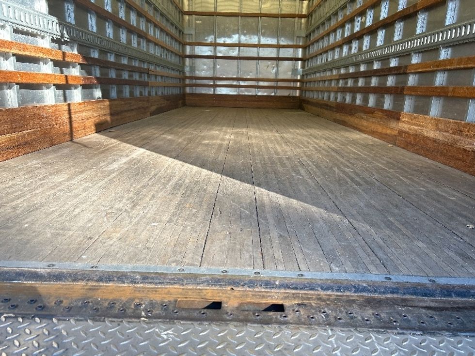 Medium Duty Box Truck-Light and Medium Duty Trucks-Freightliner-2019-M2-Fontana-CA-106,225\n\t\tmiles-$ 61,000 - Image 10