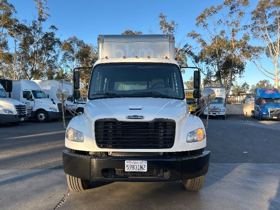 Medium Duty Box Truck-Light and Medium Duty Trucks-Freightliner-2019-M2-Fontana-CA-106,225\n\t\tmiles-$ 61,000 - Image 2