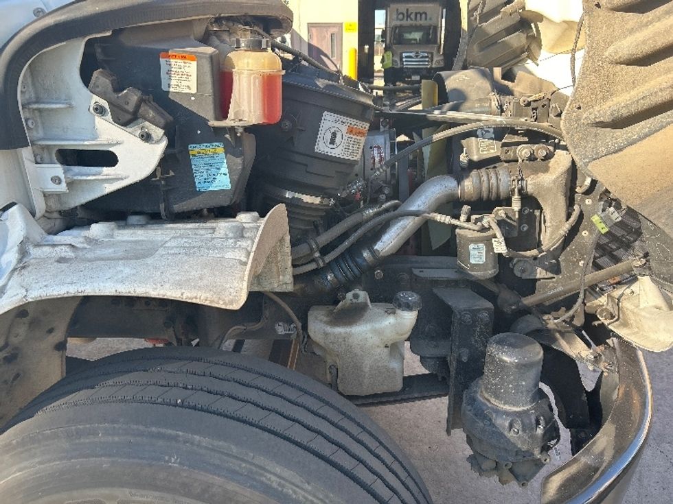 Medium Duty Box Truck-Light and Medium Duty Trucks-Freightliner-2019-M2-Fontana-CA-106,225\n\t\tmiles-$ 61,000 - Image 23