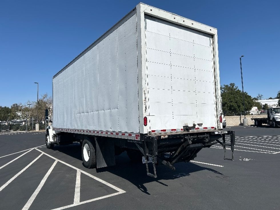 Medium Duty Box Truck-Light and Medium Duty Trucks-Freightliner-2019-M2-Fontana-CA-108,123\n\t\tmiles-$ 60,250 - Image 5