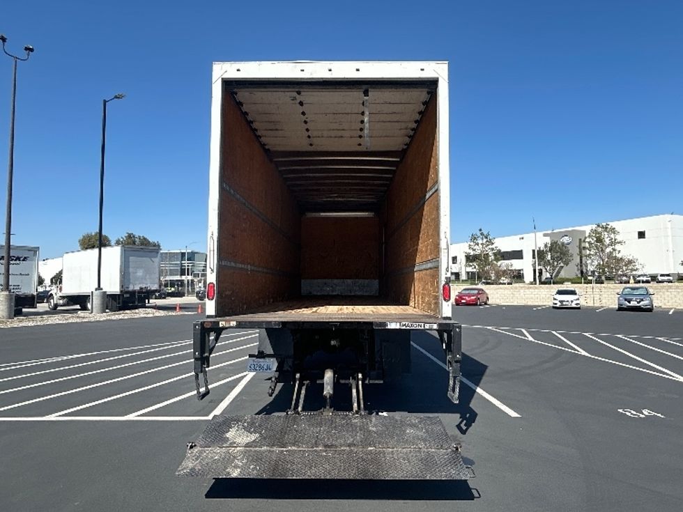 Medium Duty Box Truck-Light and Medium Duty Trucks-Freightliner-2019-M2-Fontana-CA-108,123\n\t\tmiles-$ 60,250 - Image 8