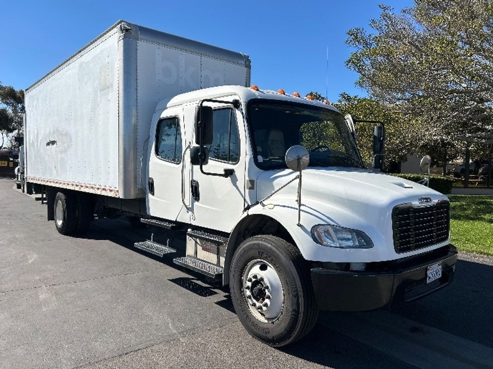 Medium Duty Box Truck-Light and Medium Duty Trucks-Freightliner-2019-M2-Fontana-CA-110,080\n\t\tmiles-$ 59,750 - Image 1