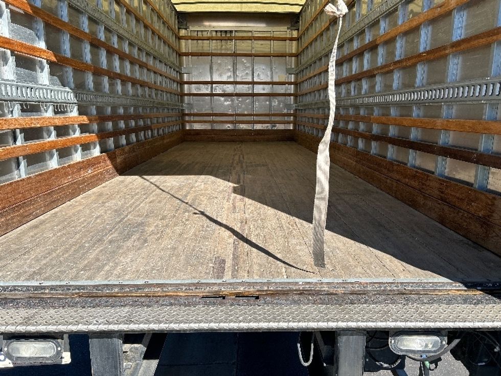 Medium Duty Box Truck-Light and Medium Duty Trucks-Freightliner-2019-M2-Fontana-CA-110,080\n\t\tmiles-$ 59,750 - Image 10