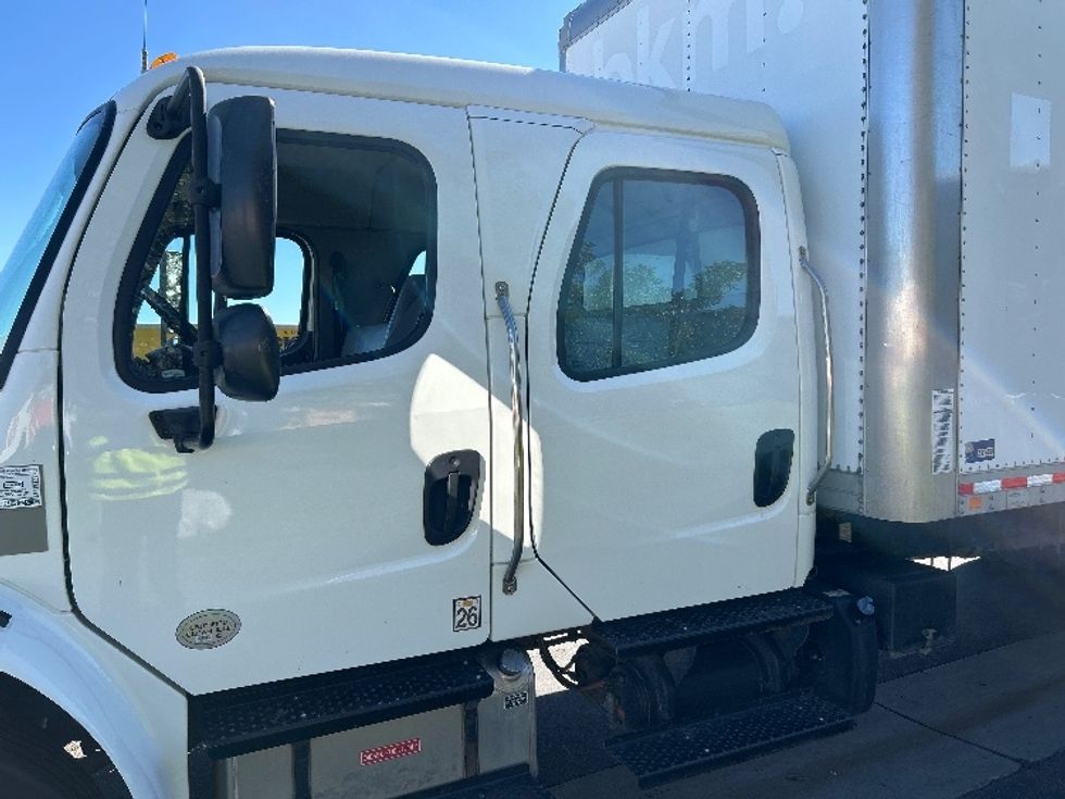 Medium Duty Box Truck-Light and Medium Duty Trucks-Freightliner-2019-M2-Fontana-CA-110,080\n\t\tmiles-$ 59,750 - Image 25