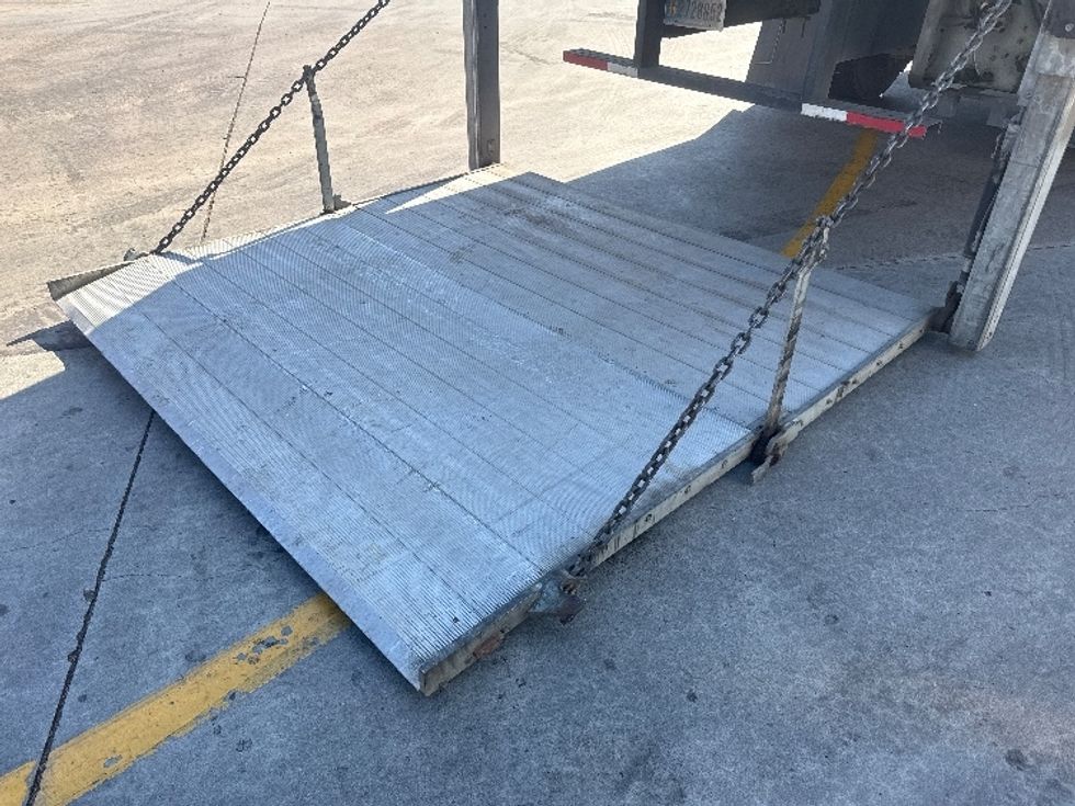 Medium Duty Box Truck-Light and Medium Duty Trucks-Freightliner-2019-M2-Fontana-CA-125,989\n\t\tmiles-$ 54,750 - Image 9