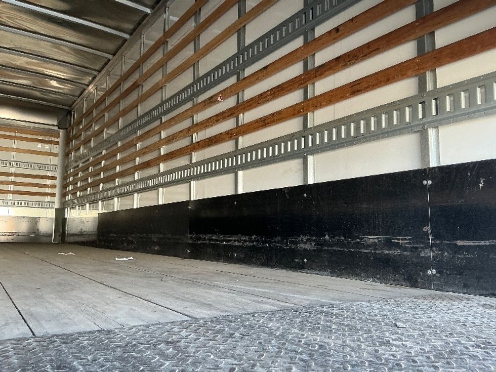 Medium Duty Box Truck-Light and Medium Duty Trucks-Freightliner-2019-M2-Fontana-CA-139,406\n\t\tmiles-$ 50,250 - Image 12