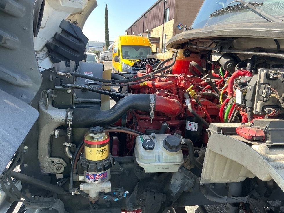 Medium Duty Box Truck-Light and Medium Duty Trucks-Freightliner-2019-M2-Fontana-CA-139,406\n\t\tmiles-$ 50,250 - Image 24