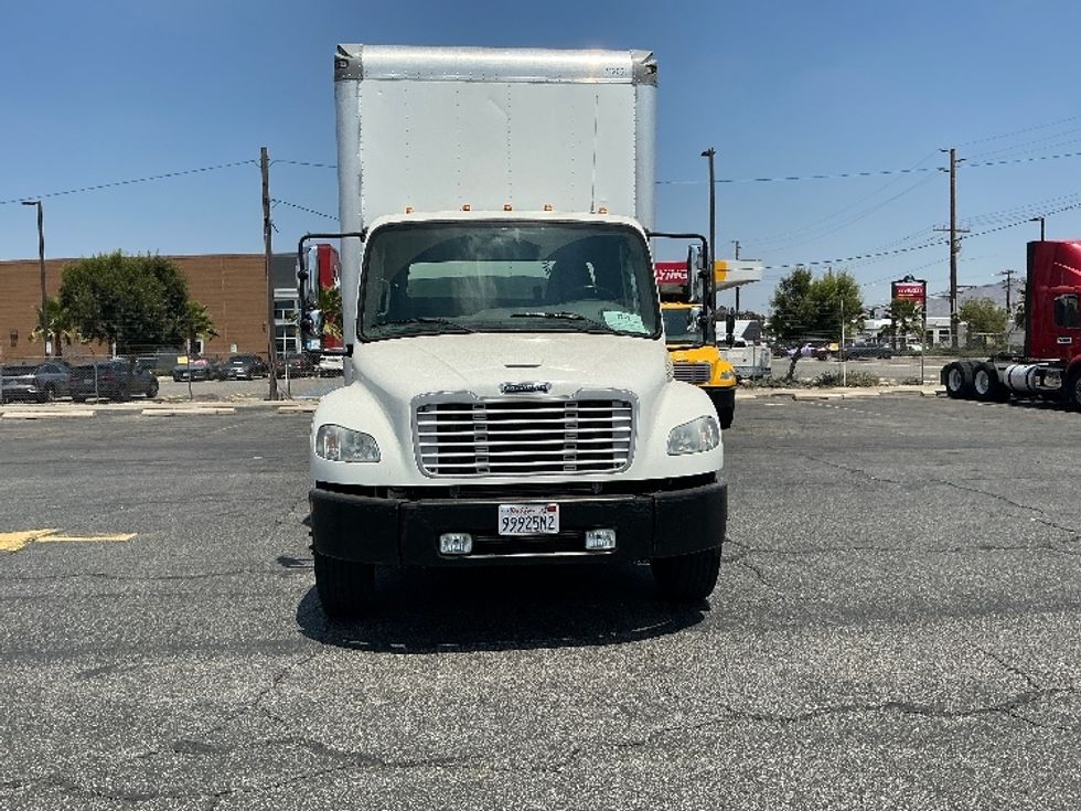 Medium Duty Box Truck-Light and Medium Duty Trucks-Freightliner-2019-M2-Fontana-CA-140,128\n\t\tmiles-$ 59,500 - Image 2