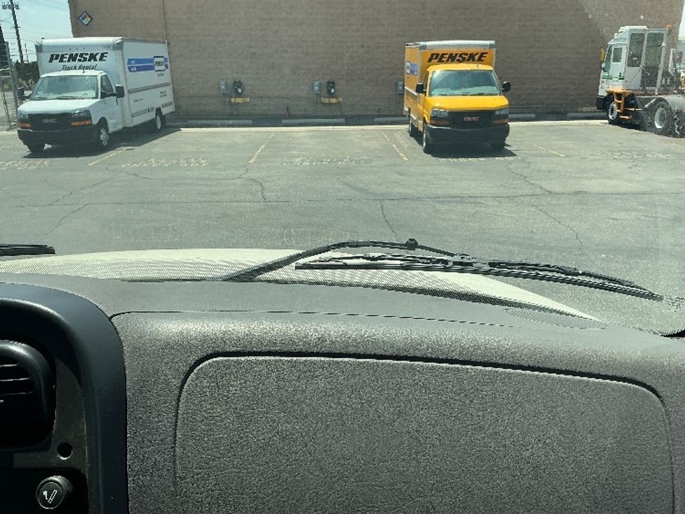 Medium Duty Box Truck-Light and Medium Duty Trucks-Freightliner-2019-M2-Fontana-CA-140,128\n\t\tmiles-$ 59,500 - Image 21