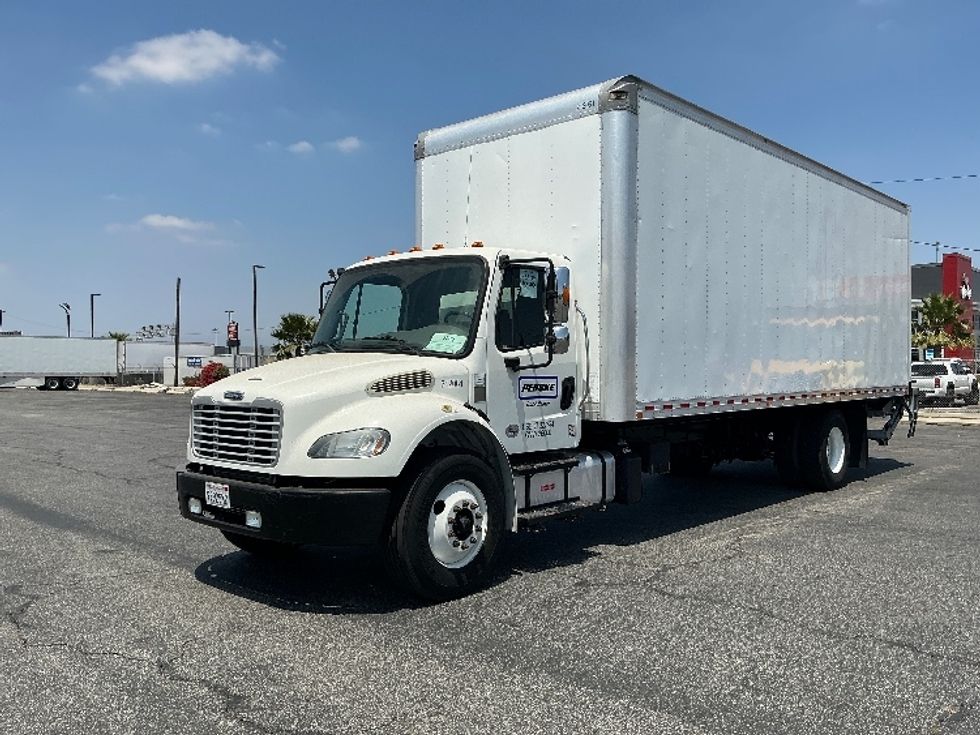 Medium Duty Box Truck-Light and Medium Duty Trucks-Freightliner-2019-M2-Fontana-CA-140,128\n\t\tmiles-$ 59,500 - Image 3