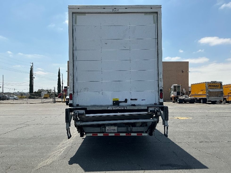 Medium Duty Box Truck-Light and Medium Duty Trucks-Freightliner-2019-M2-Fontana-CA-140,128\n\t\tmiles-$ 59,500 - Image 7