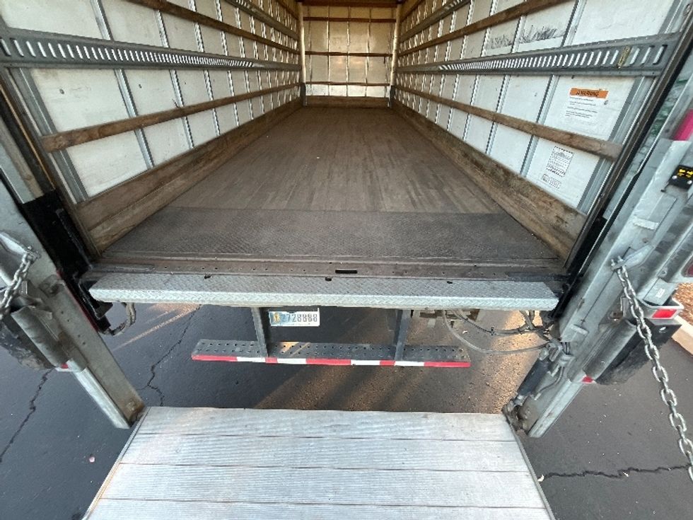 Medium Duty Box Truck-Light and Medium Duty Trucks-Freightliner-2019-M2-Fontana-CA-146,023\n\t\tmiles-$ 52,500 - Image 10