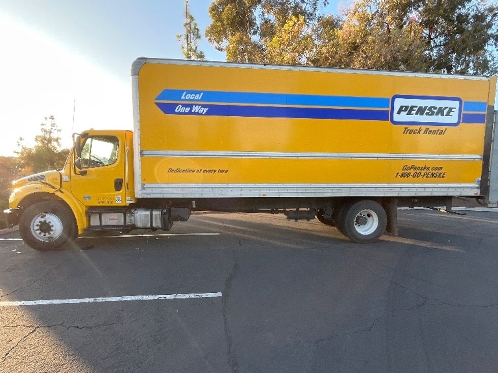 Medium Duty Box Truck-Light and Medium Duty Trucks-Freightliner-2019-M2-Fontana-CA-146,023\n\t\tmiles-$ 52,500 - Image 4