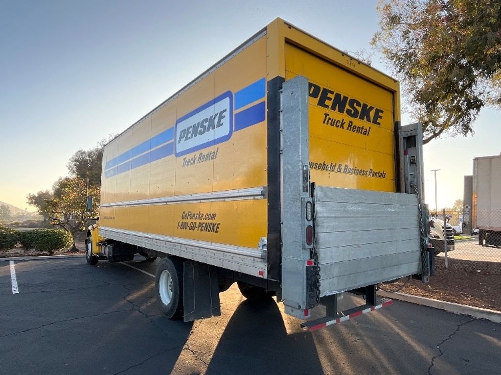 Medium Duty Box Truck-Light and Medium Duty Trucks-Freightliner-2019-M2-Fontana-CA-146,023\n\t\tmiles-$ 52,500 - Image 6