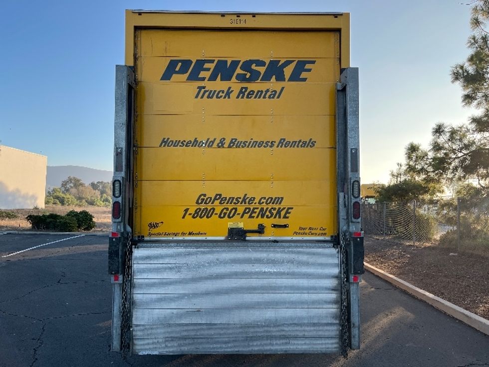 Medium Duty Box Truck-Light and Medium Duty Trucks-Freightliner-2019-M2-Fontana-CA-146,023\n\t\tmiles-$ 52,500 - Image 7