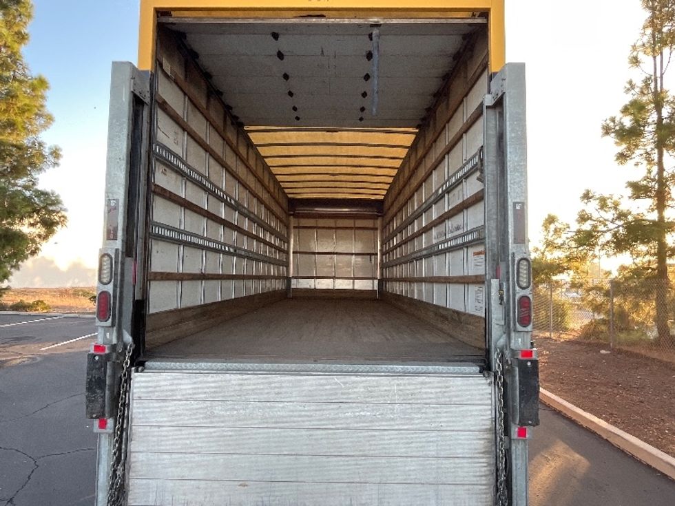 Medium Duty Box Truck-Light and Medium Duty Trucks-Freightliner-2019-M2-Fontana-CA-146,023\n\t\tmiles-$ 52,500 - Image 8